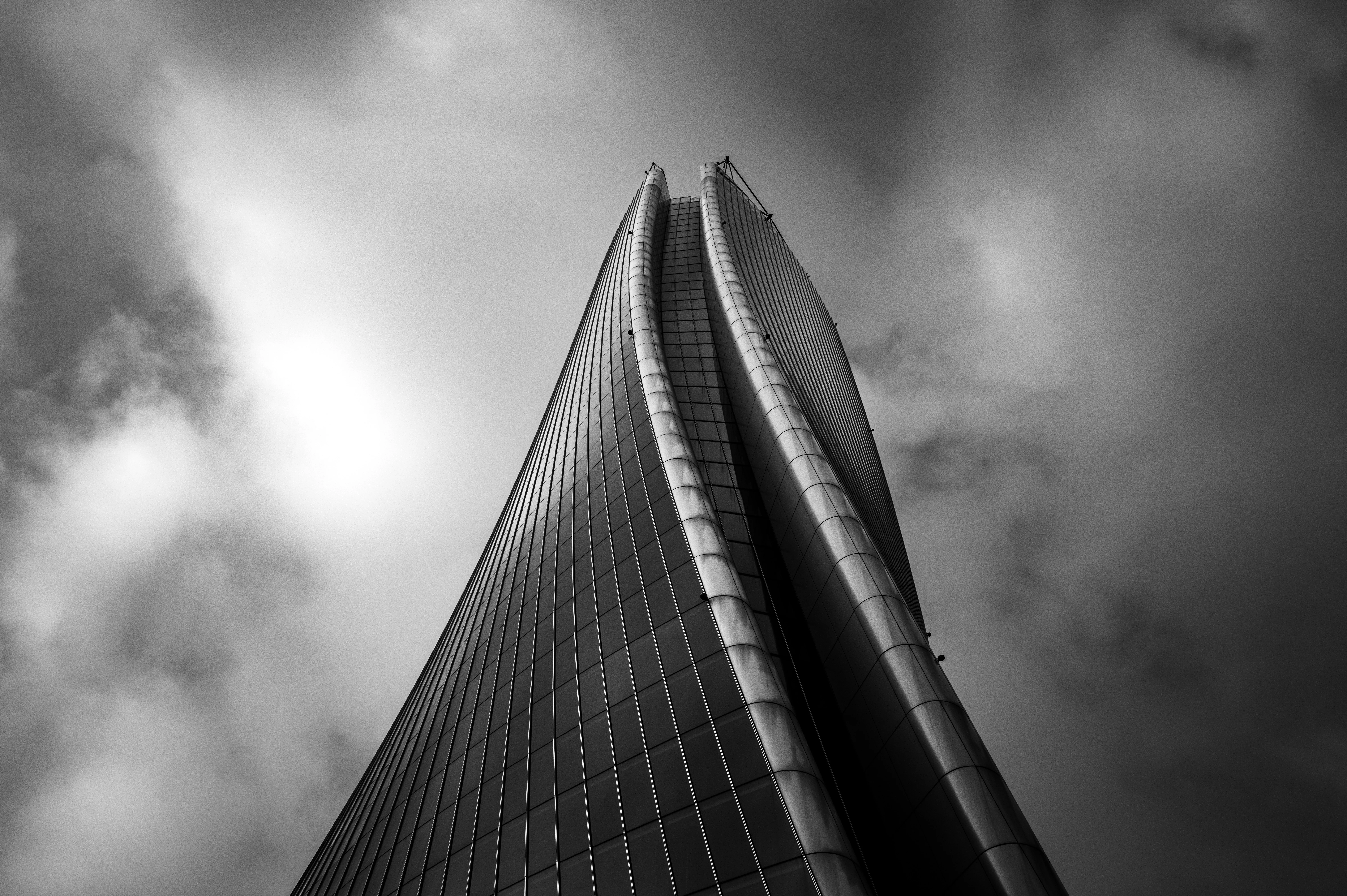 Studio sui grattacieli di Milano - bn